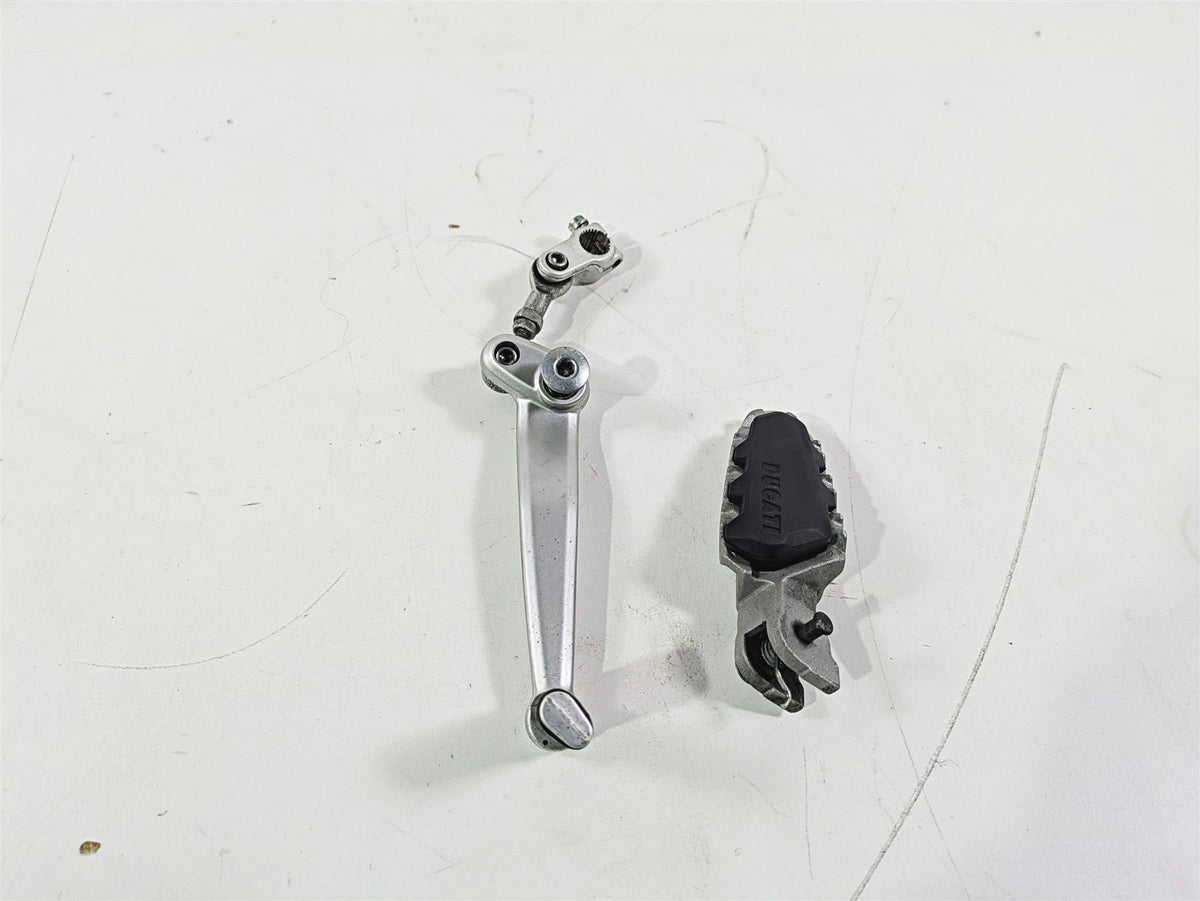 2015 Ducati Hypermotard 821 SP Left Foot Peg & Shift Lever 82412111AA 45630751BA {{ shop.shopifyCountryName }} - Mototech271