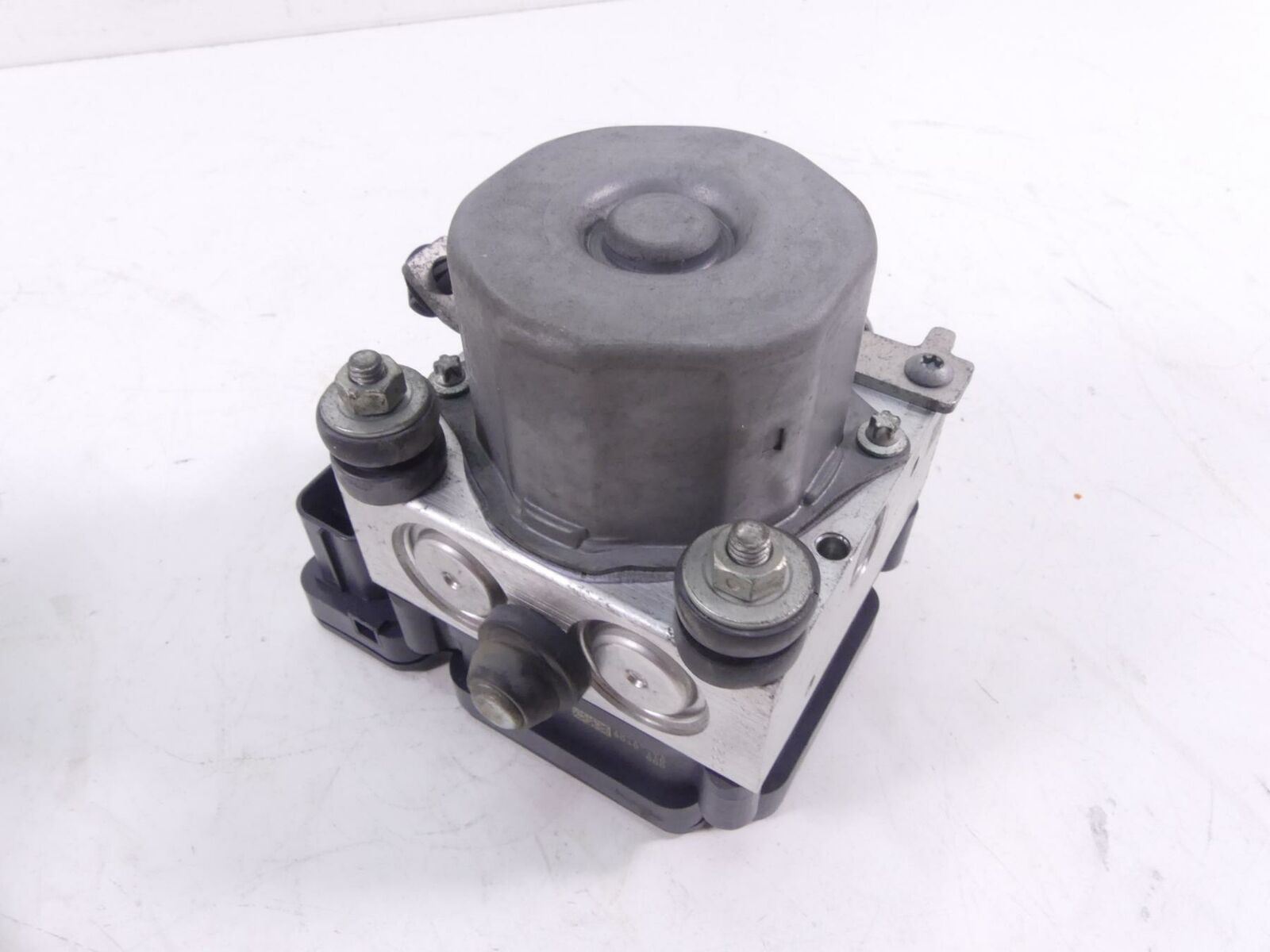 2012 BMW S1000RR K46 Bosch Abs Brake System Pump Module 8528646 34518526896 {{ shop.shopifyCountryName }} - Mototech271