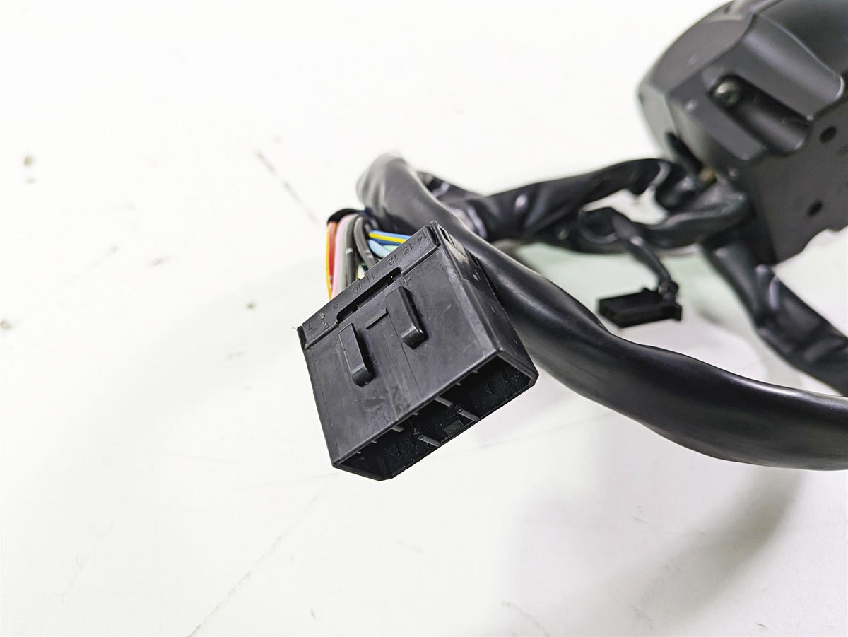 2012 Victory Cross Country Left Hand Turn Signal Control Switch 4012119 {{ shop.shopifyCountryName }} - Mototech271