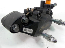 Load image into Gallery viewer, 2019 Indian Chieftain Classic Front Brake Caliper Set 1912390 1912391
