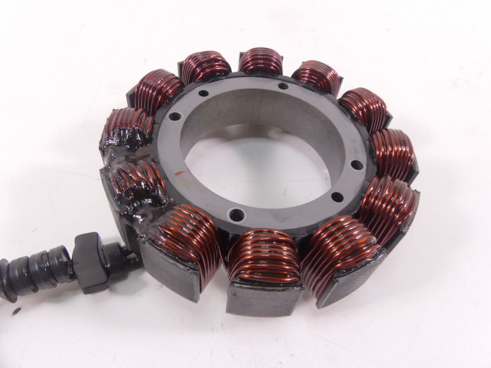 2005 Harley Touring CVO FLHTCSE Electra Glide Stator Alternator Magneto 29987-0 {{ shop.shopifyCountryName }} - Mototech271