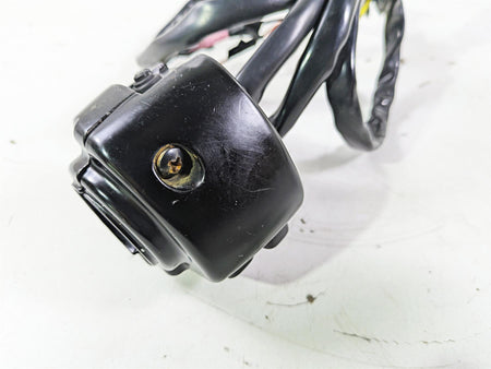 2011 Harley FXDC Dyna Super Glide Left Hand Control Switch Horn Lights 71682-06A {{ shop.shopifyCountryName }} - Mototech271