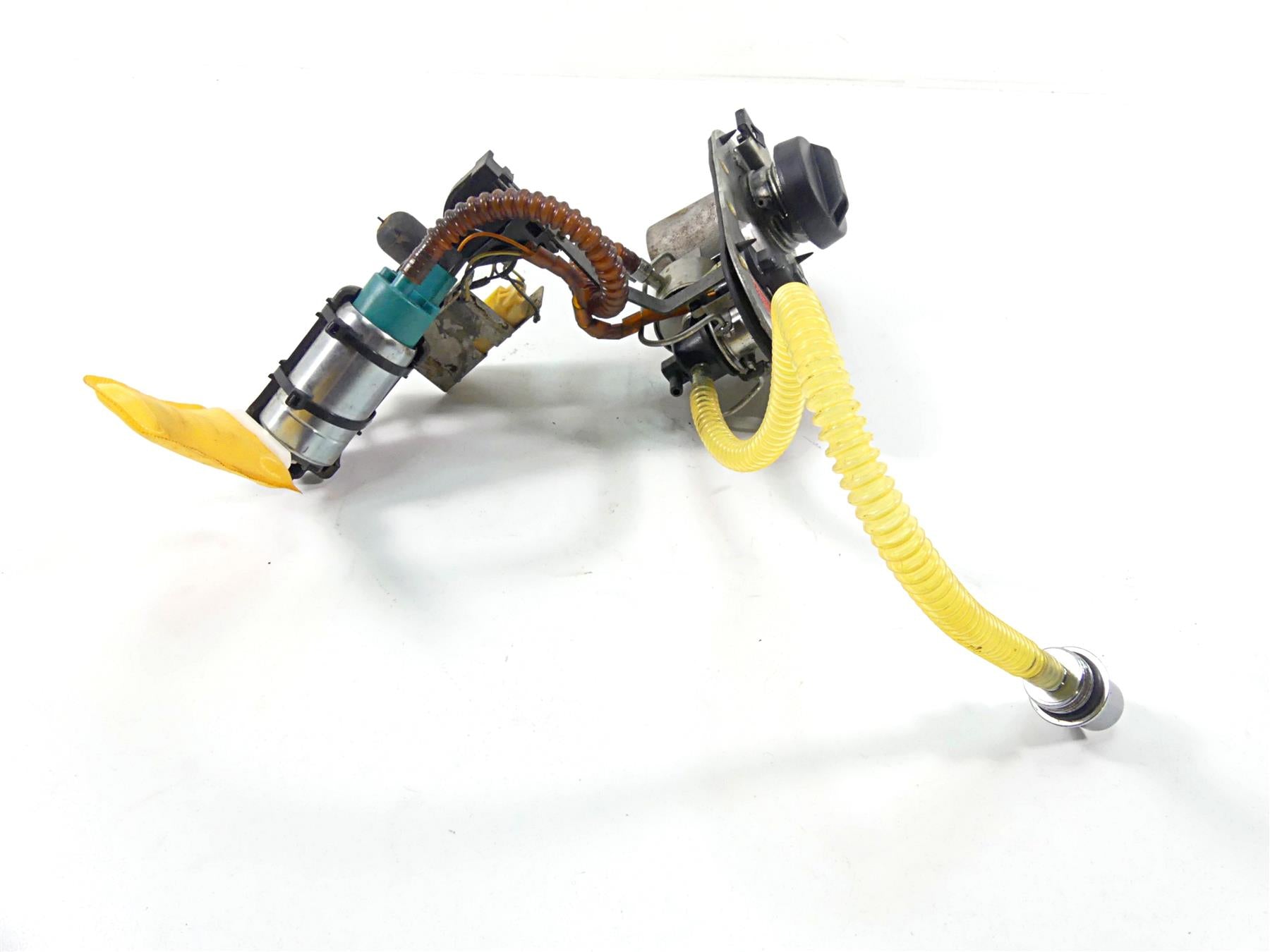 2003 Harley Touring FLHTCI E-Glide 100TH Fuel Gas Petrol Pump - Read 62897-01B {{ shop.shopifyCountryName }} - Mototech271