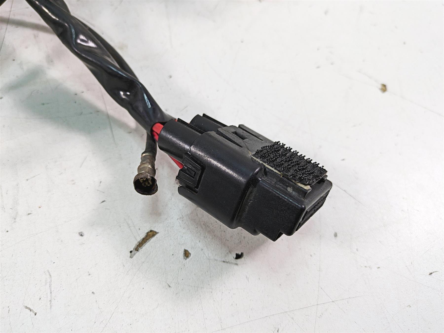 2019 Harley XL883N Sportster Iron Wiring Harness Loom Non ABS & Key 69200072B {{ shop.shopifyCountryName }} - Mototech271