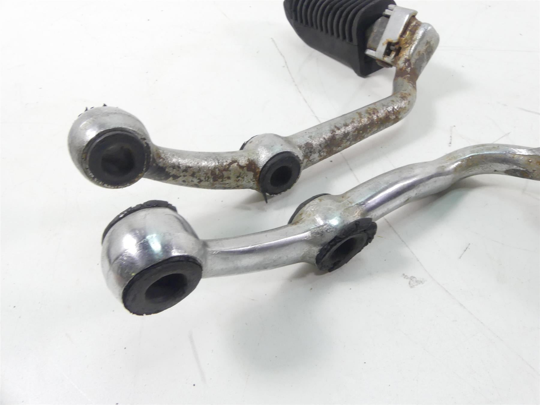1978 Yamaha XS650 SE Special Front Footpeg Brake & Shift Lever 533-27211-01-93 {{ shop.shopifyCountryName }} - Mototech271