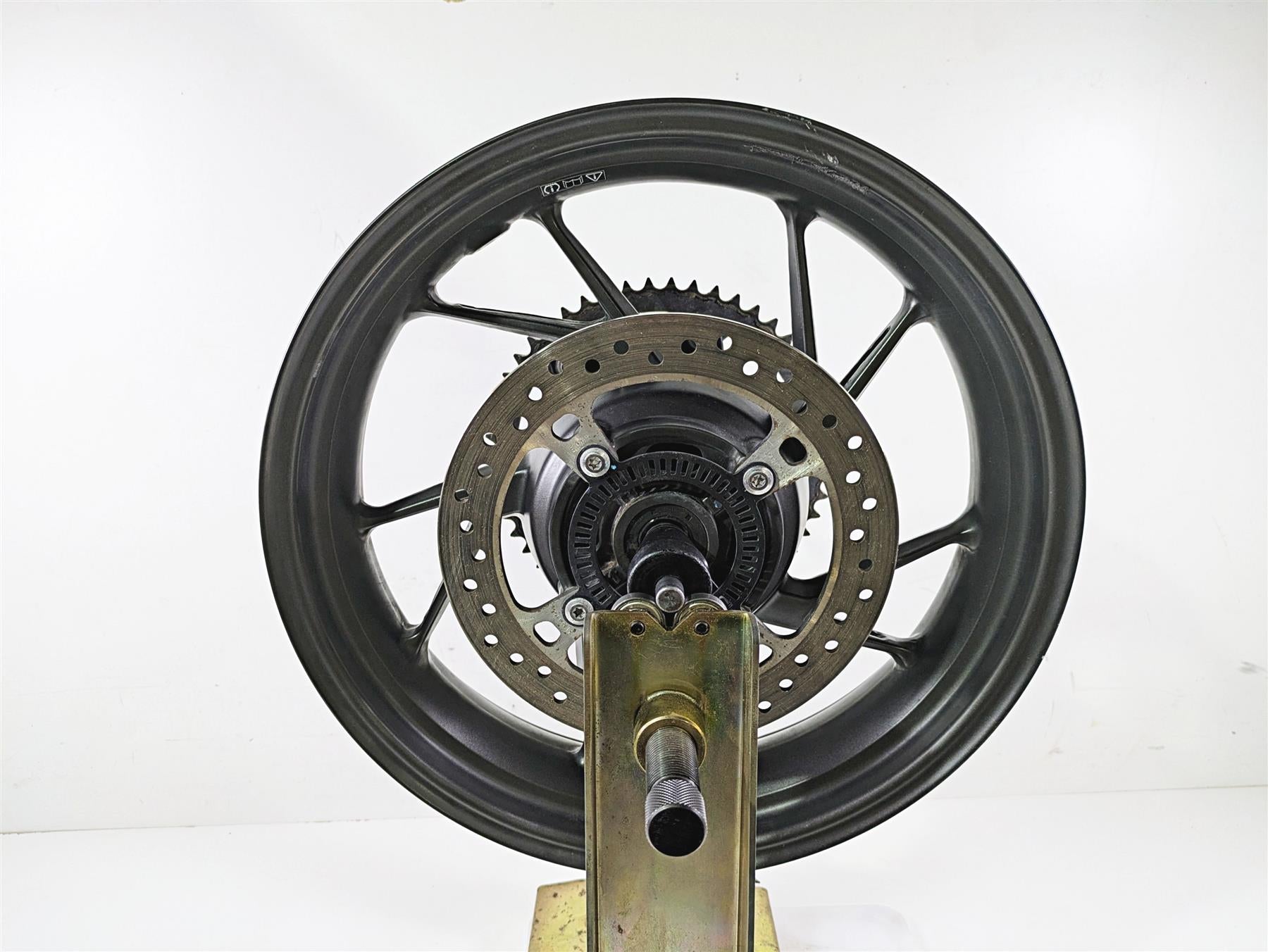 2024 Triumph Tiger 900 GT Straight 17x4.25 Rear Wheel Rim T2010909 {{ shop.shopifyCountryName }} - Mototech271