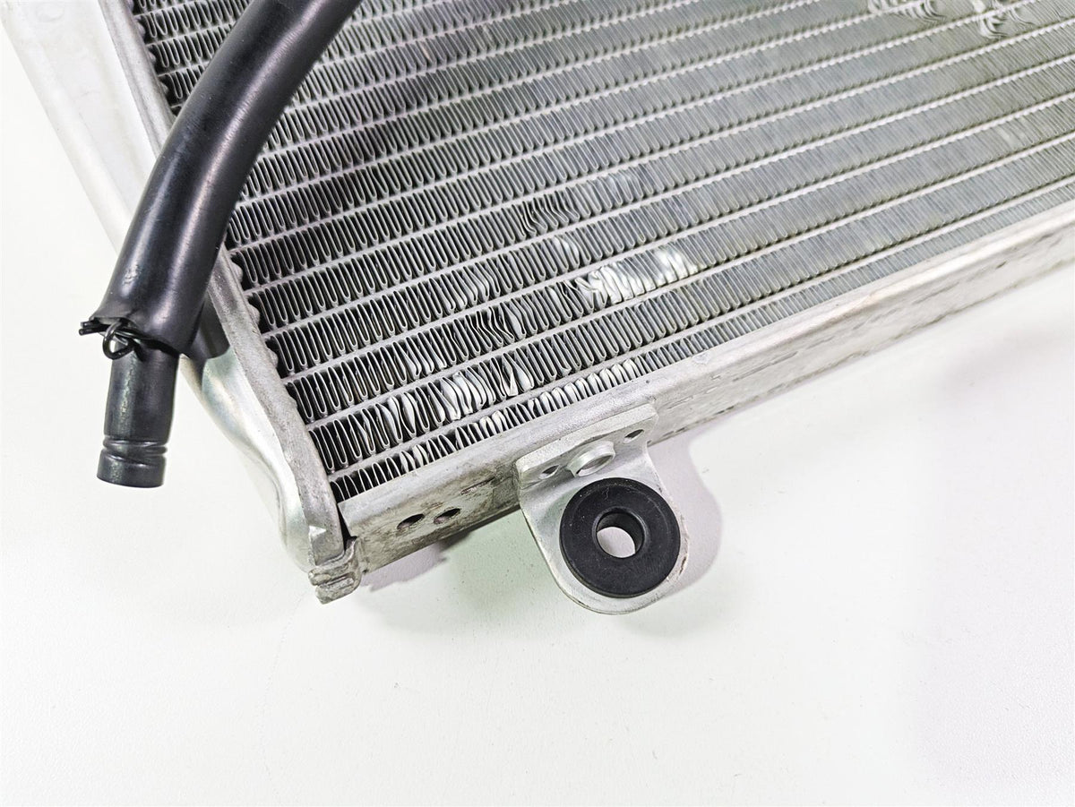 2022 Ducati Streetfighter V2 Upper Coolant Radiator 54841211A {{ shop.shopifyCountryName }} - Mototech271