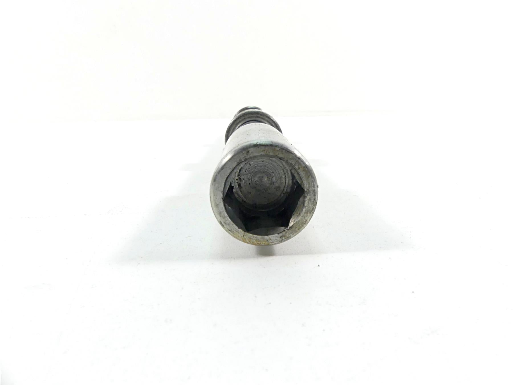 2011 Victory Cross Country Straight Front Wheel Spindle Axle 5137439 {{ shop.shopifyCountryName }} - Mototech271