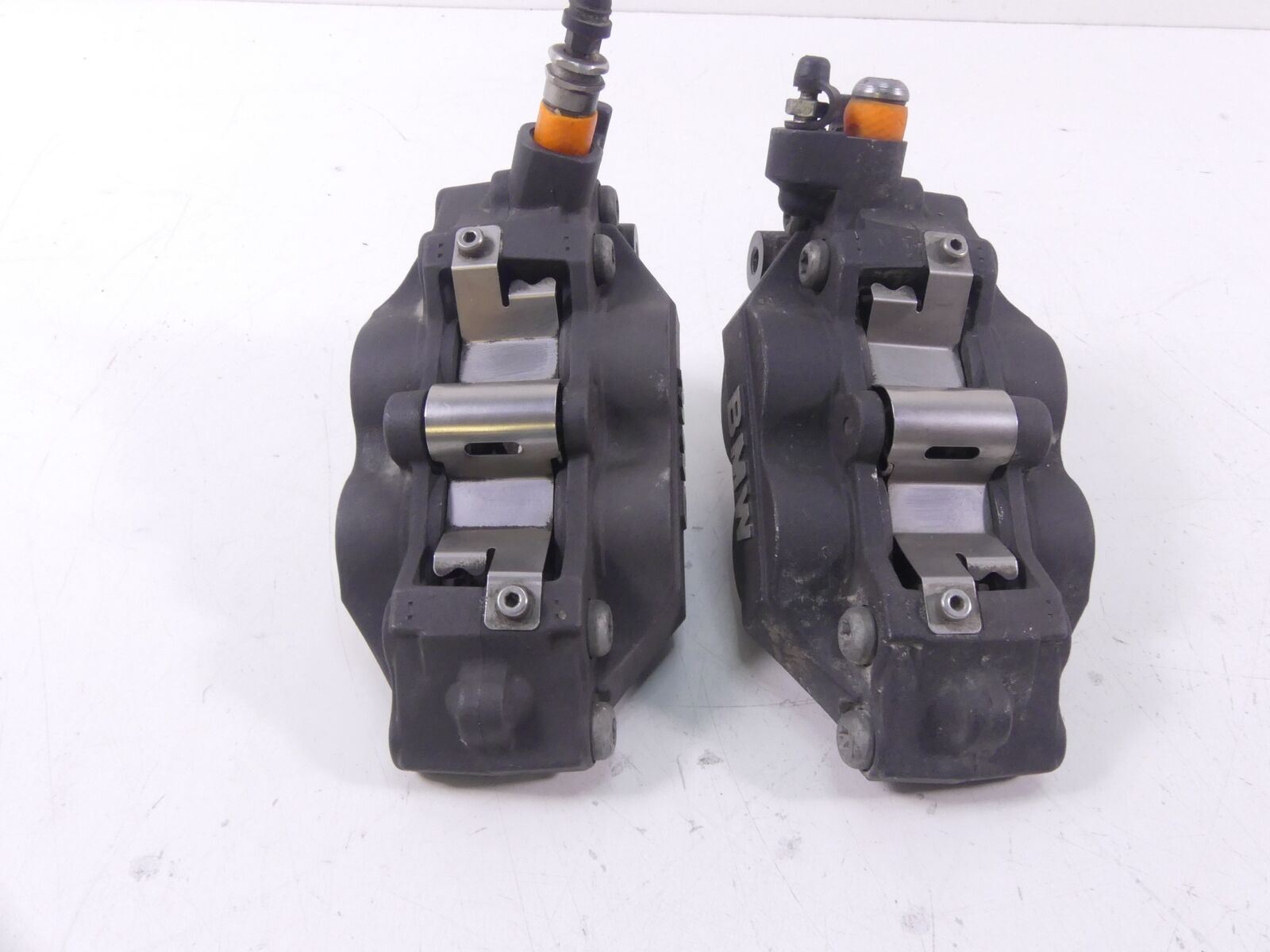 2018 BMW K1600 Bagger Tokico Front Brake Caliper Set 34117726766 34117728943 {{ shop.shopifyCountryName }} - Mototech271