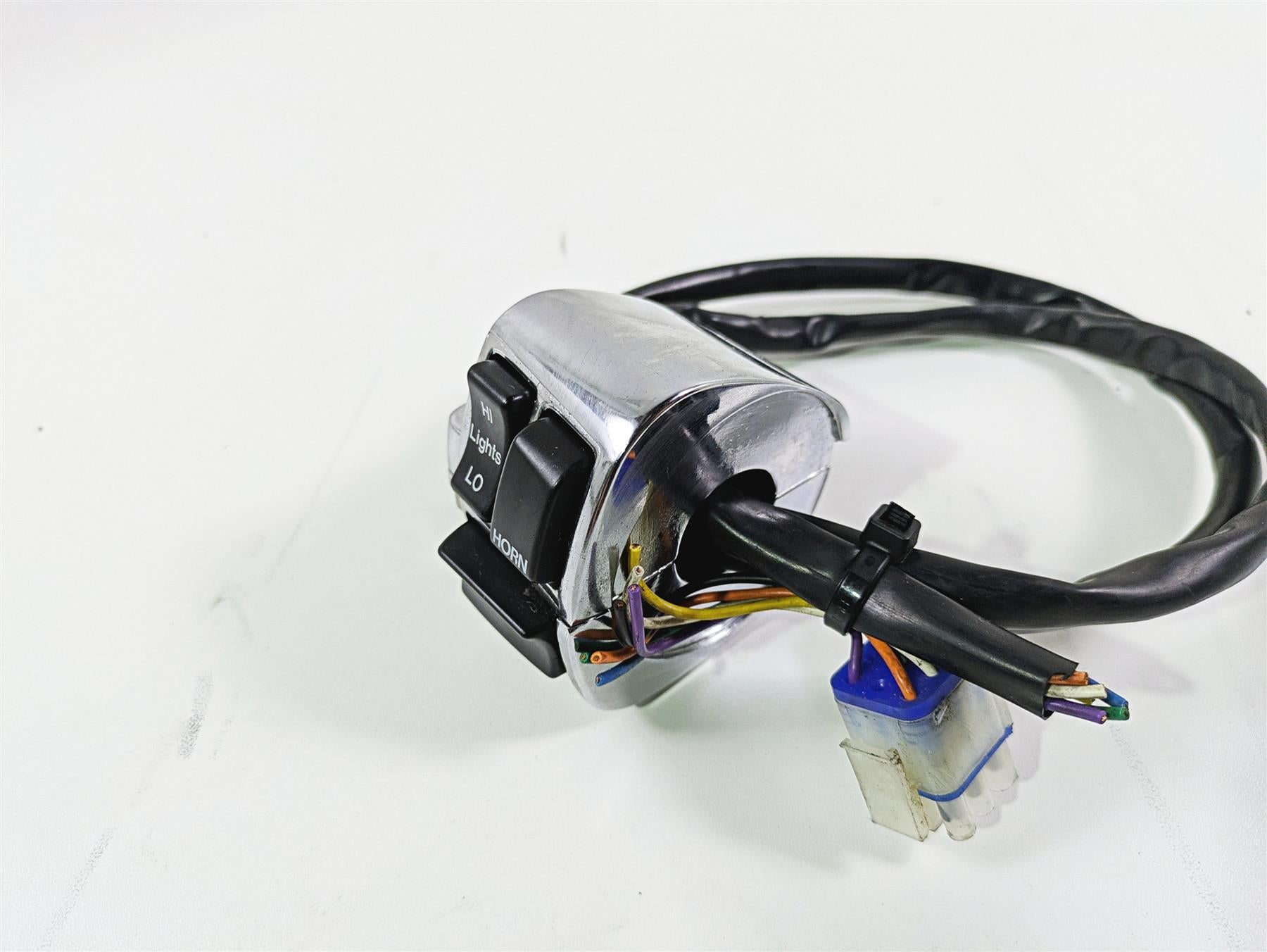 2002 Indian Spirit Deluxe Left Hand Control Switch Horn Lights Turn 43-523 {{ shop.shopifyCountryName }} - Mototech271