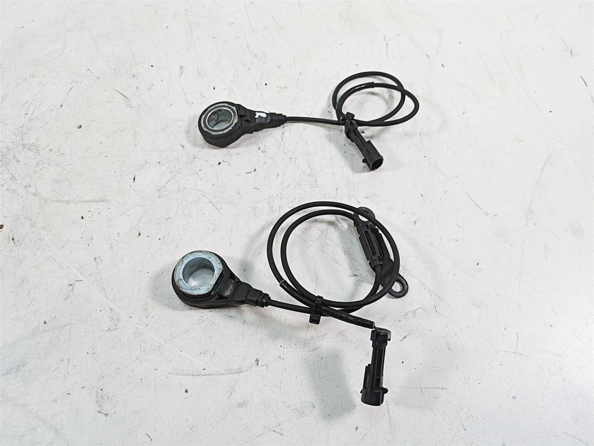 2010 Harley Touring FLHTCU Electra Glide Abs Brake Wheel Sensor Set 40614-08 {{ shop.shopifyCountryName }} - Mototech271