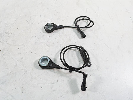 2010 Harley Touring FLHTCU Electra Glide Abs Brake Wheel Sensor Set 40614-08 {{ shop.shopifyCountryName }} - Mototech271