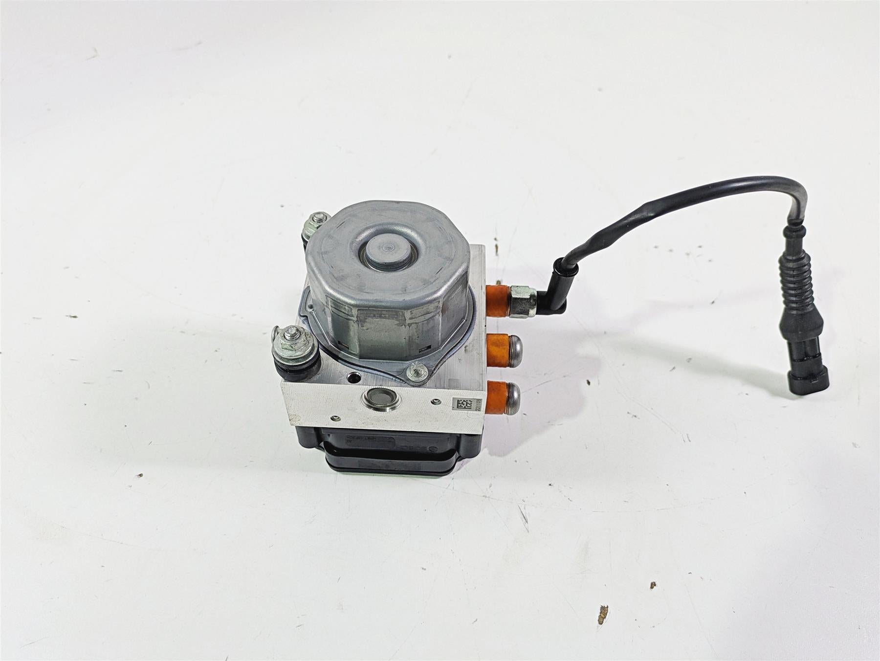 2018 KTM 1290 Super Adv S Abs Brake Pump Module Unit 60742031144 {{ shop.shopifyCountryName }} - Mototech271
