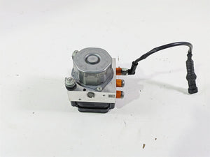 2018 KTM 1290 Super Adv S Abs Brake Pump Module Unit 60742031144