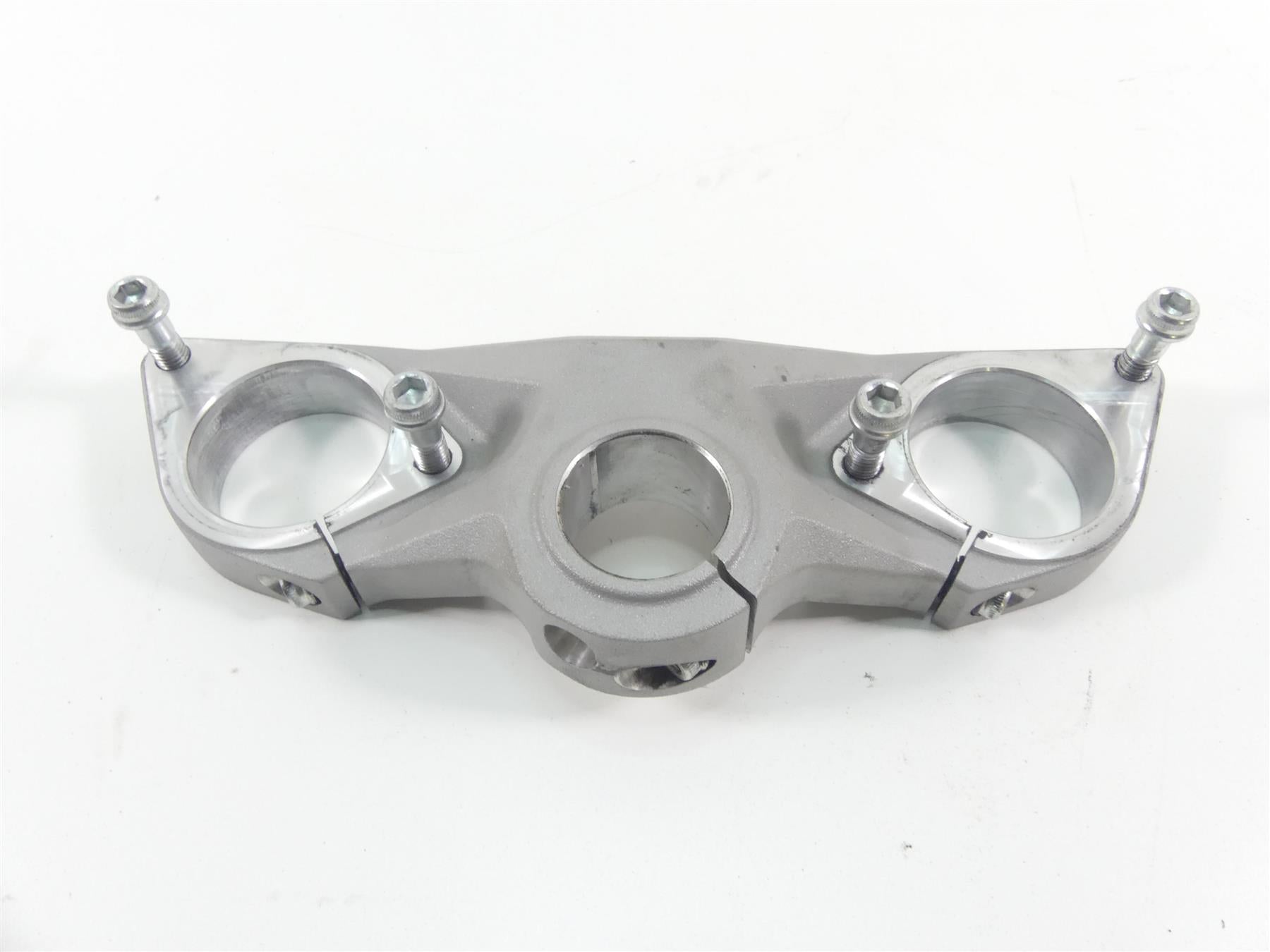 2017 Ducati 939 S Supersport Upper Triple Tree Steering Clamp 34111461AA {{ shop.shopifyCountryName }} - Mototech271