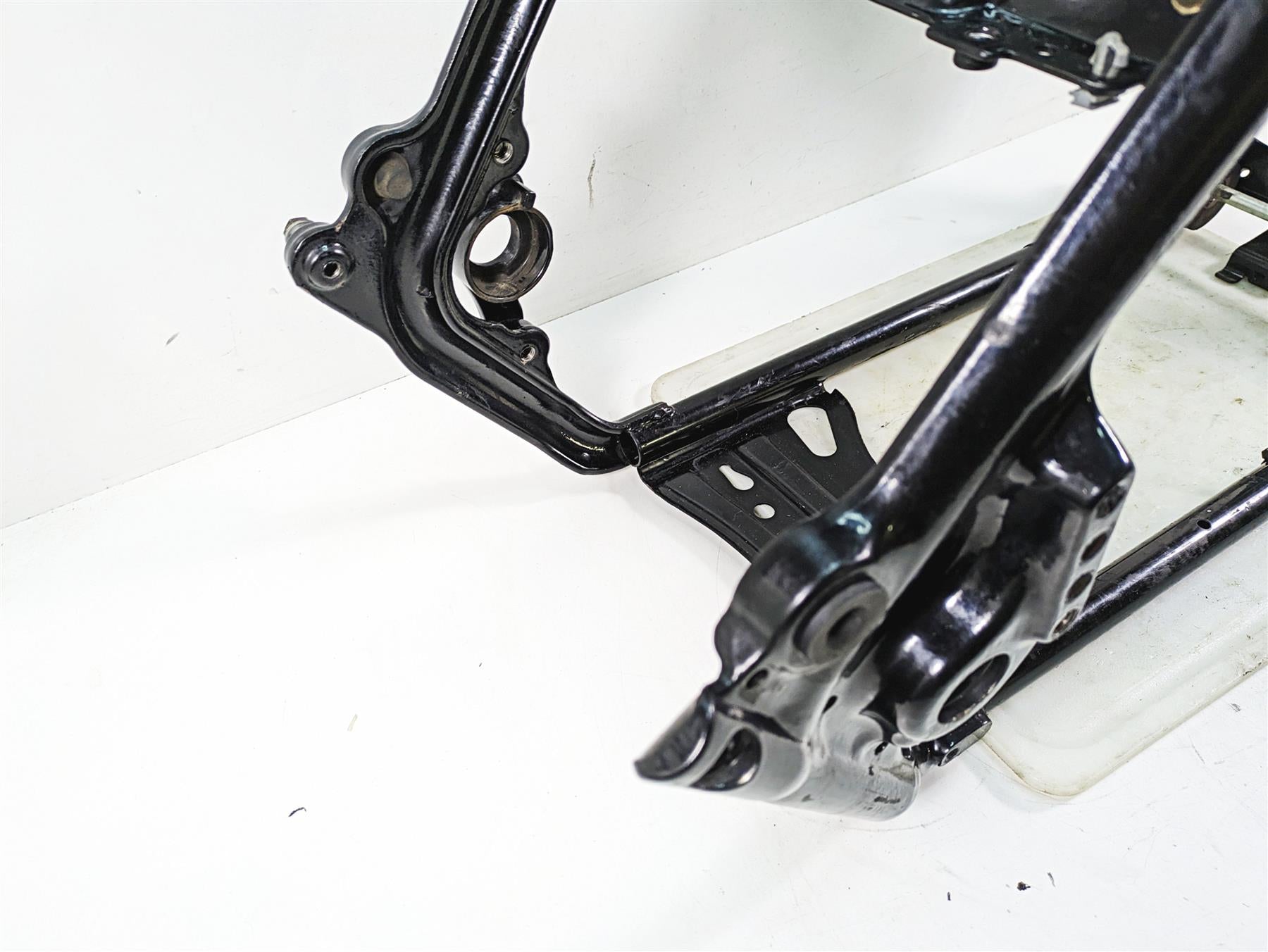 2018 Harley Touring FLHXSE CVO Street Glide Straight M8 Frame Chassis With Clean Texas Title 47000344 {{ shop.shopifyCountryName }} - Mototech271