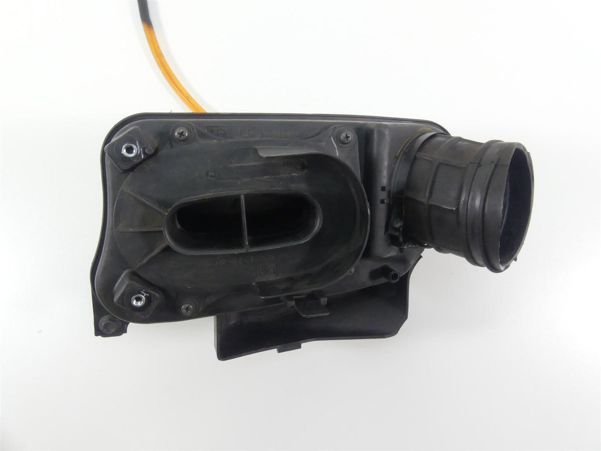 2007 Honda VT1100 C2 Shadow Air Box Cleaner Breather & Tubes 17210-MM8-020 {{ shop.shopifyCountryName }} - Mototech271