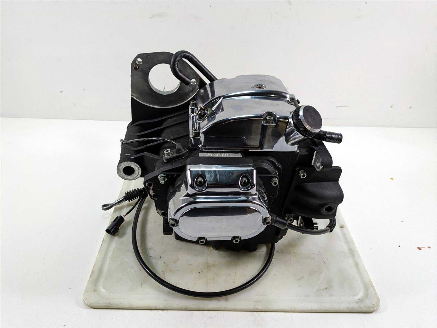 2000 Harley Dyna FXDL Low Rider Transmission Gear Box 5 Speed 33038-00 {{ shop.shopifyCountryName }} - Mototech271