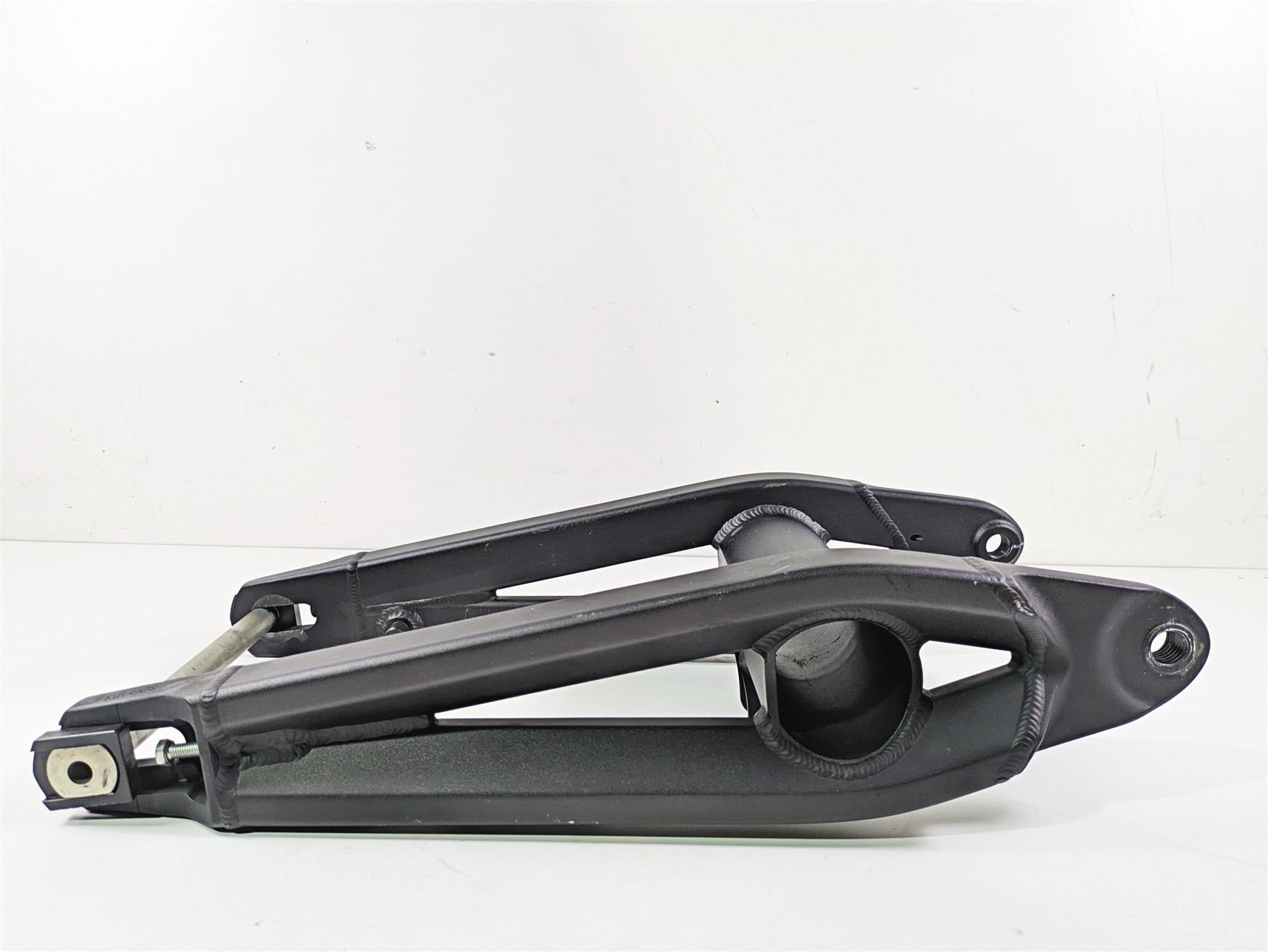 2016 Zero Motorcycles S 9.8 Rear Swingarm & Axle 21-07747 {{ shop.shopifyCountryName }} - Mototech271