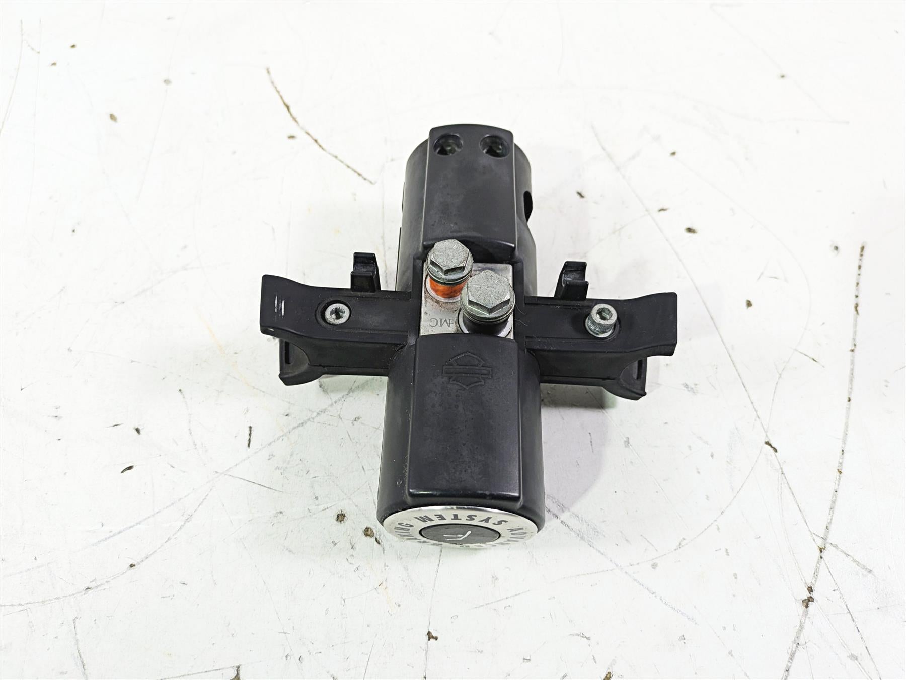 2016 Harley FLSTC Softail Heritage Front Abs Pump Module Unit 41100037 {{ shop.shopifyCountryName }} - Mototech271