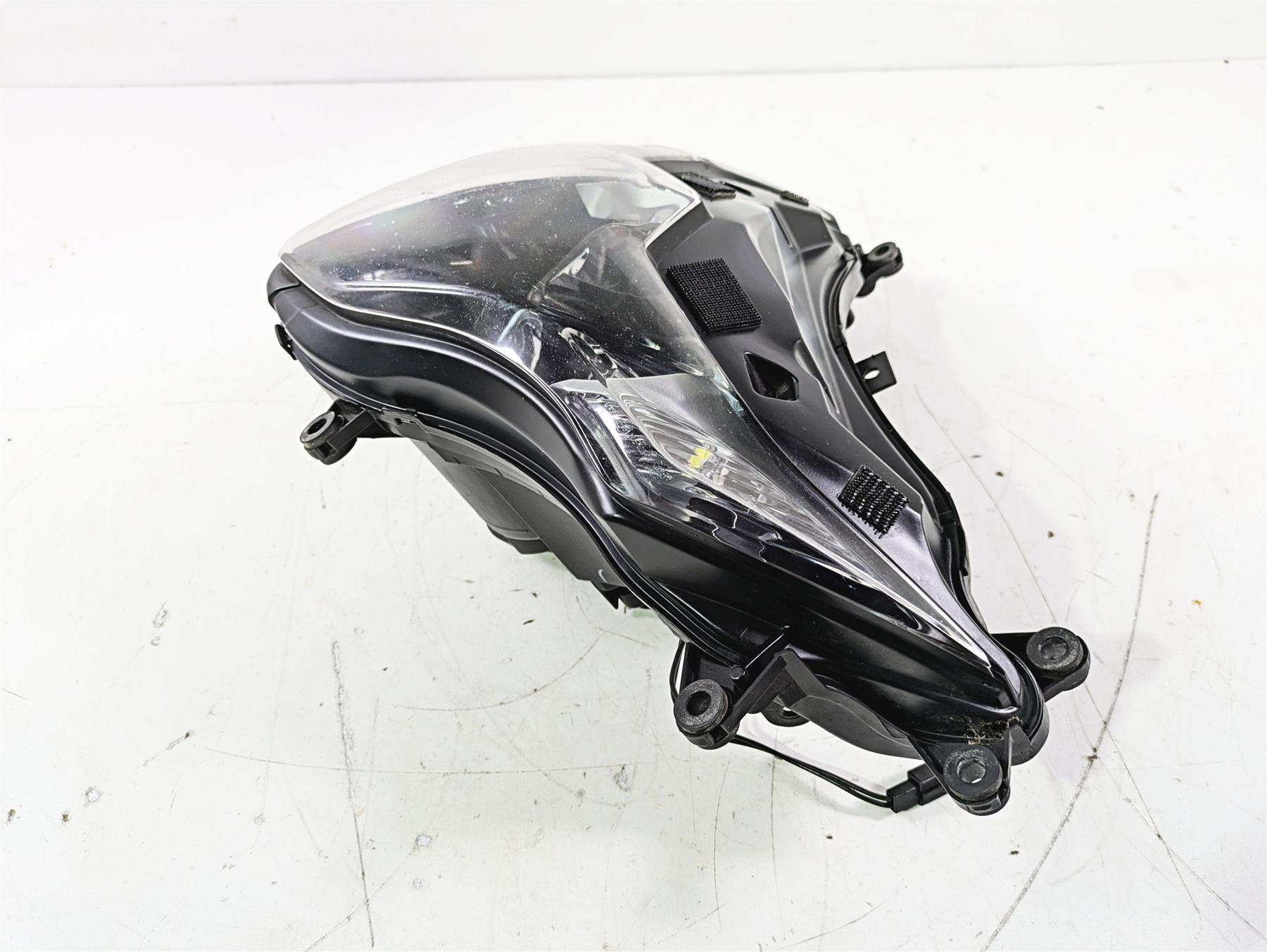 2016 Suzuki GSXR1000 Headlight Head Light Lamp Lens 35100-47H31 35100-47H32 {{ shop.shopifyCountryName }} - Mototech271