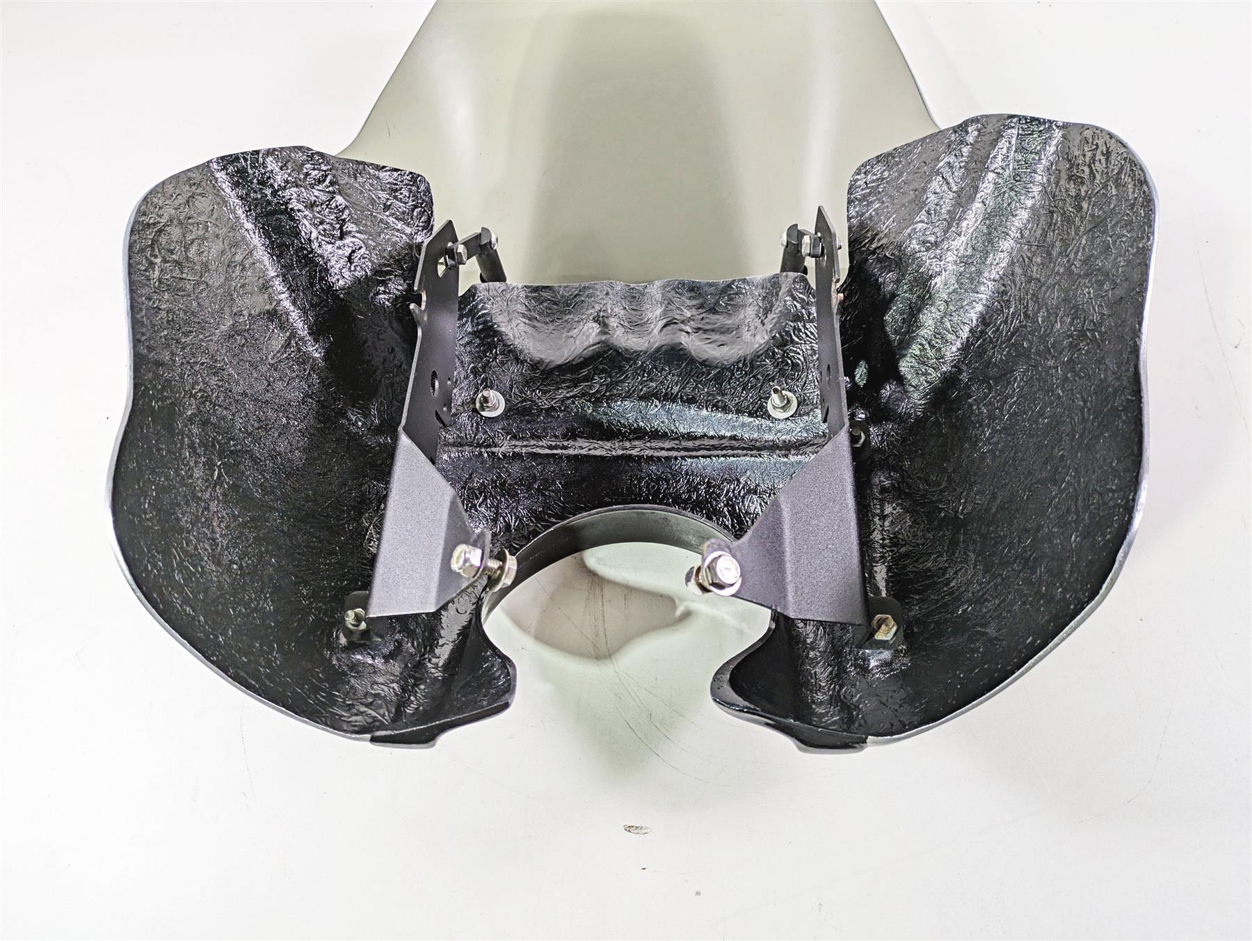 2014 Harley FXDL Dyna Low Rider Front Nose Fairing Cover Windscreen {{ shop.shopifyCountryName }} - Mototech271