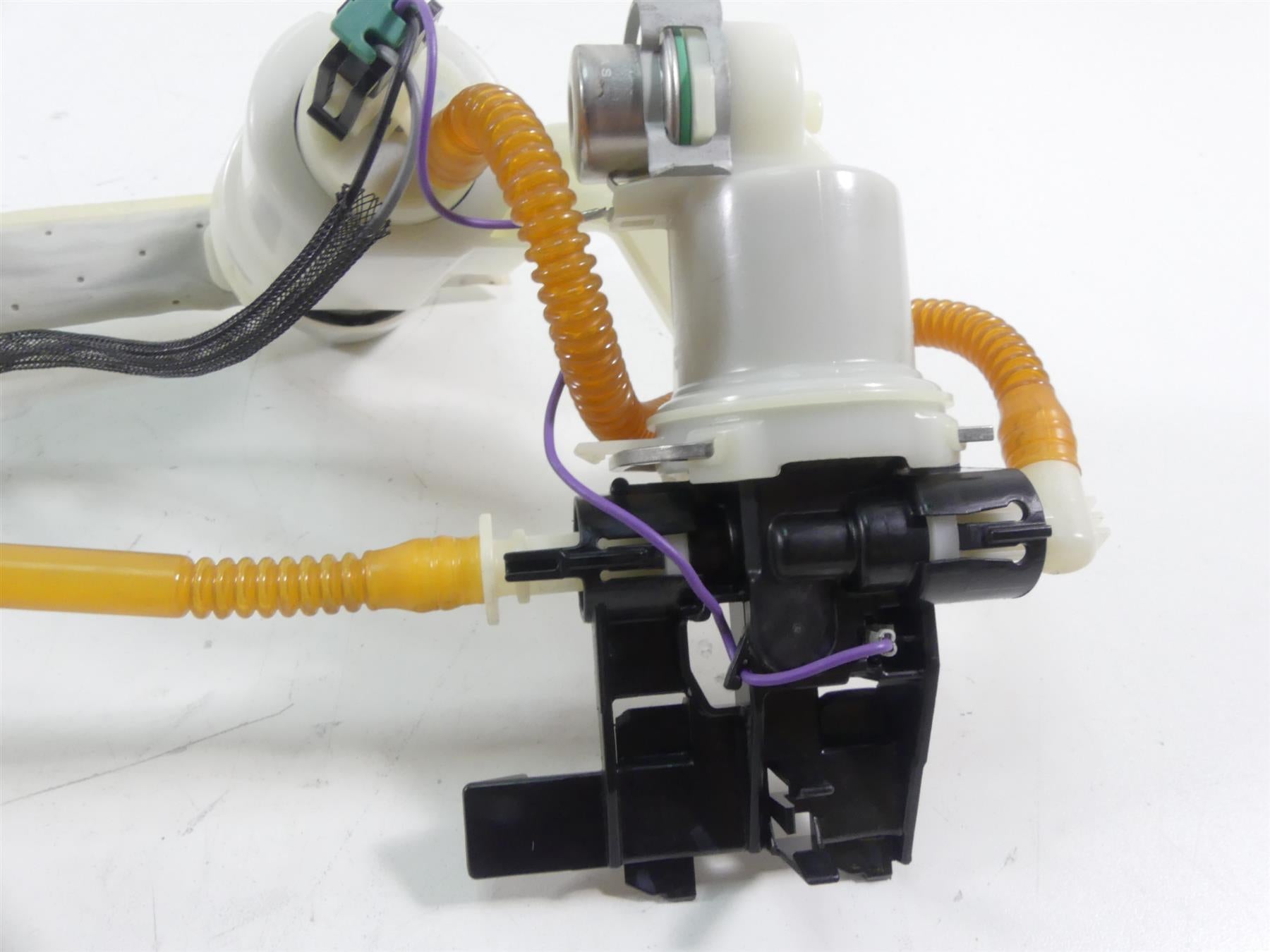 2016 Harley FXDLS Dyna Low Rider Fuel Gas Petrol Pump & Sending Unit 75246-04A {{ shop.shopifyCountryName }} - Mototech271