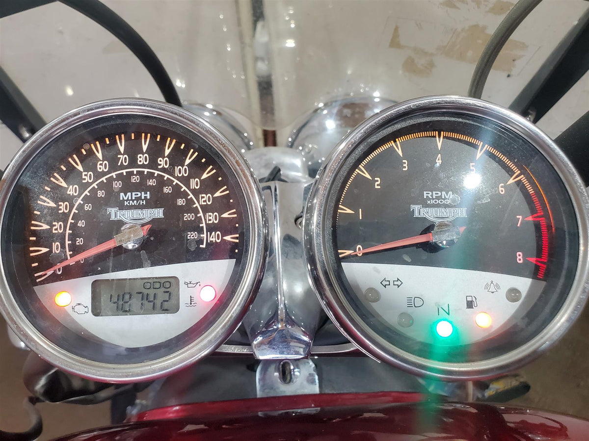 2006 Triumph Rocket 3 Speedometer Gauges Instrument - 48k T2501230 {{ shop.shopifyCountryName }} - Mototech271