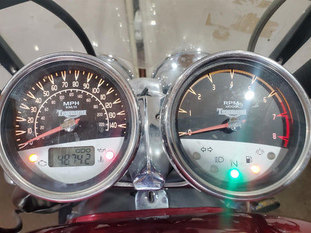 2006 Triumph Rocket 3 Speedometer Gauges Instrument - 48k T2501230 {{ shop.shopifyCountryName }} - Mototech271