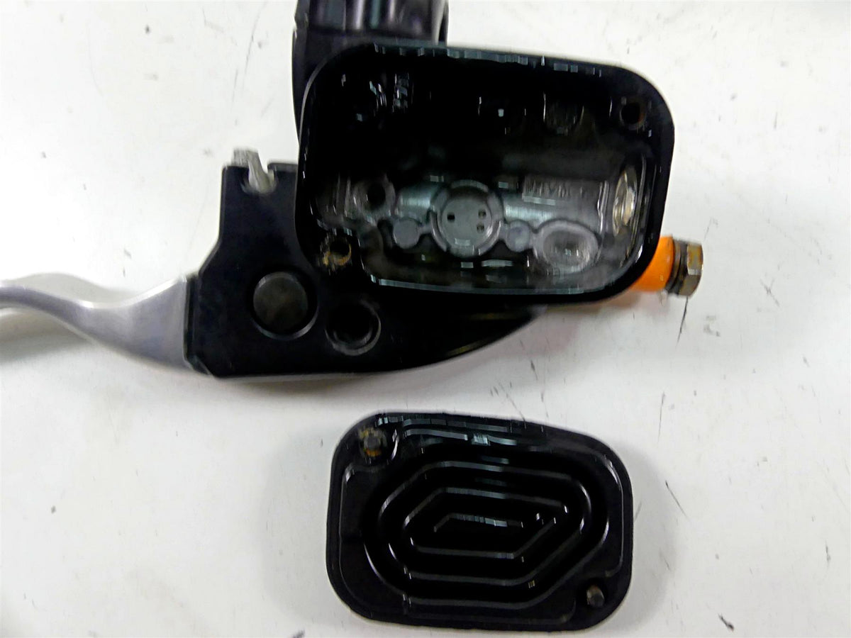 2010 Harley Touring FLHRC Road King Front Brake Master Cylinder 42855-06D {{ shop.shopifyCountryName }} - Mototech271