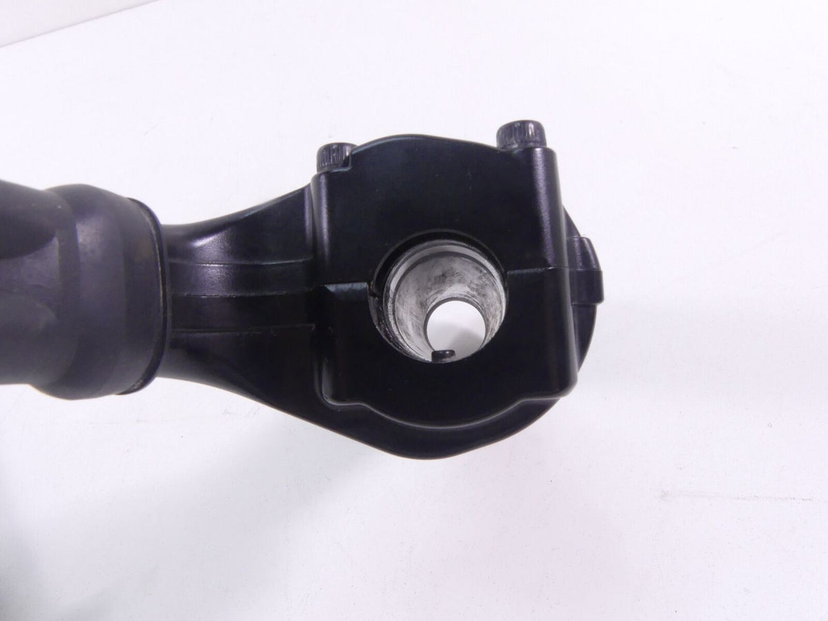 2019 Yamaha VMX17 V-Max 1700 Throttle Cable Grip Grab Set 4YR-26240-02-00 {{ shop.shopifyCountryName }} - Mototech271