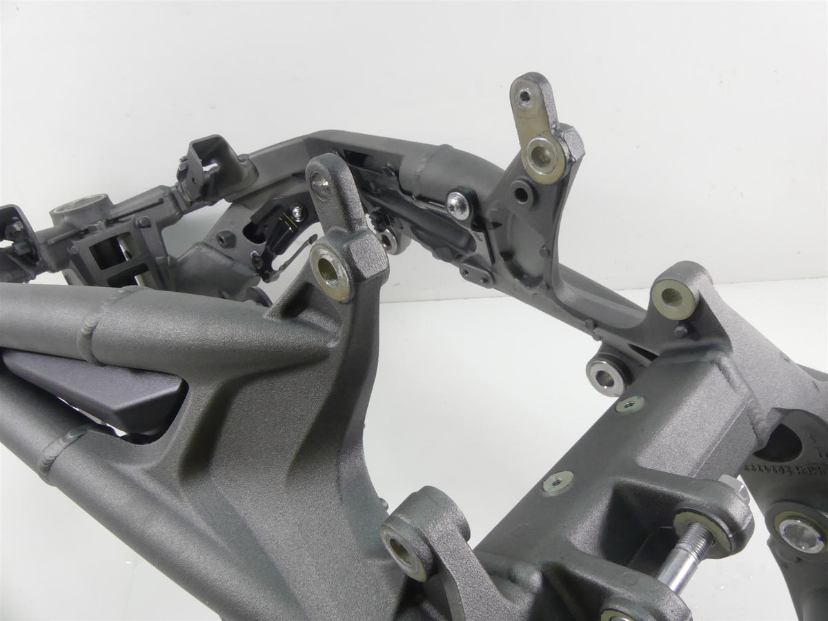 2020 Triumph Speed Triple RS 1050 Straight Main Frame Cert Destr -Read T2072079 {{ shop.shopifyCountryName }} - Mototech271