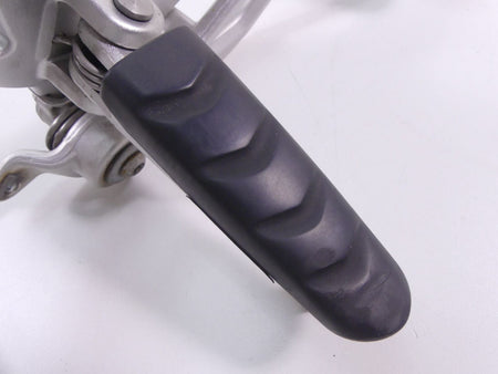2008 BMW R1200R K27 Right Rider Footpeg Foot Peg Brake Pedal Set 46717671076 {{ shop.shopifyCountryName }} - Mototech271