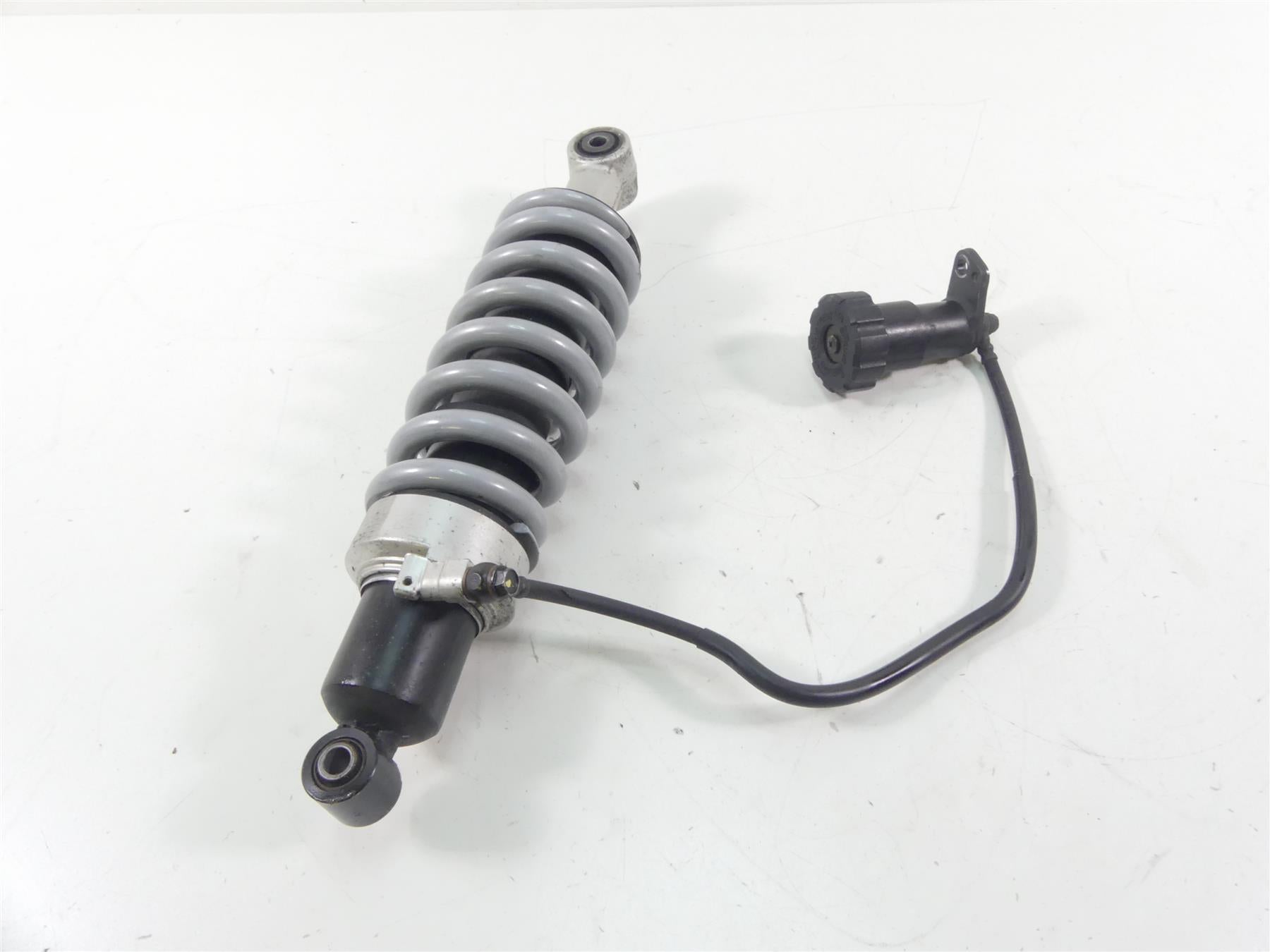 2001 BMW R1150 GS R21 Rear Showa Adjustable Shock Suspension Damper 33532335725 {{ shop.shopifyCountryName }} - Mototech271