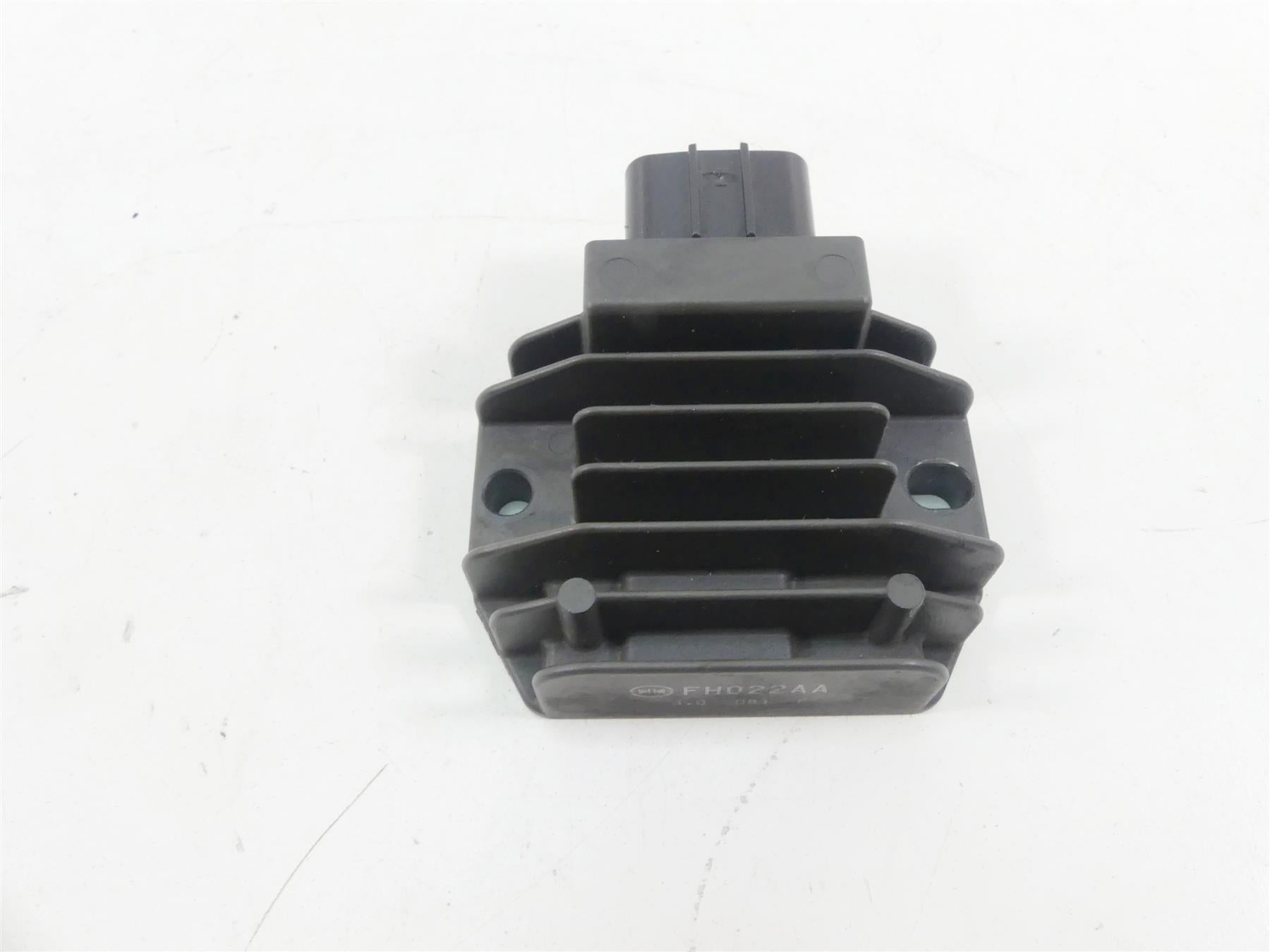 2015 KTM 1290 Adventure Rectifier Voltage Regulator 60311034000 FH022AA {{ shop.shopifyCountryName }} - Mototech271
