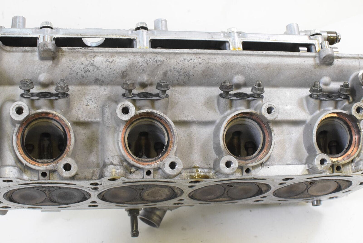 2005 Suzuki GSX1300 R Hayabusa Perfect Cylinderhead Cylinder Head 18K 11100-24F0 {{ shop.shopifyCountryName }} - Mototech271