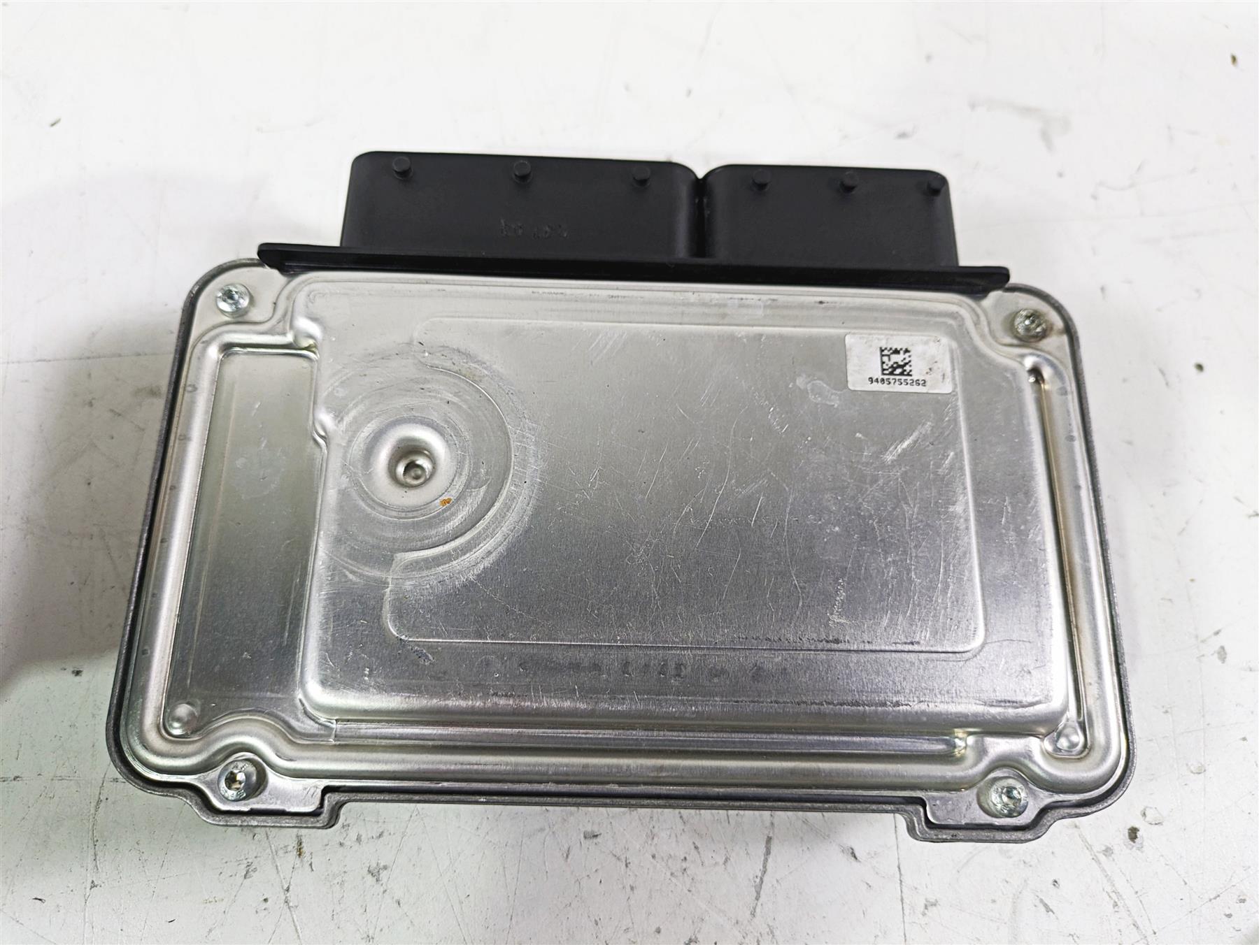 2014 BMW R1200 RT RTW K52 Cdi Ecm Module Ignition Switch Key Lock Set 8546129 {{ shop.shopifyCountryName }} - Mototech271