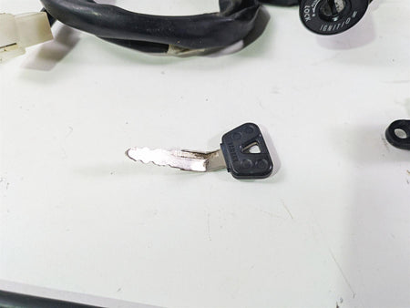 2009 Yamaha FZ1 FZS10 Fazer Ignition Switch Key Lock Set - Read 3C3-82501-10-00 {{ shop.shopifyCountryName }} - Mototech271