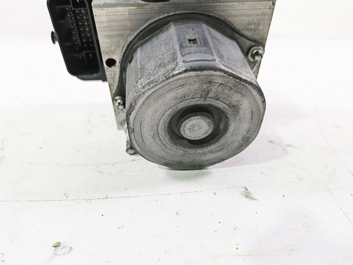 2015 Harley Touring FLHTKL E -Glide Low Abs Brake Pump Unit Module 41100013A-Mototech271