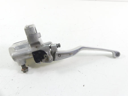 2001 Yamaha XV1600 Road Star Front Brake Master Cylinder 5/8" 4NK-25870-00-00 {{ shop.shopifyCountryName }} - Mototech271