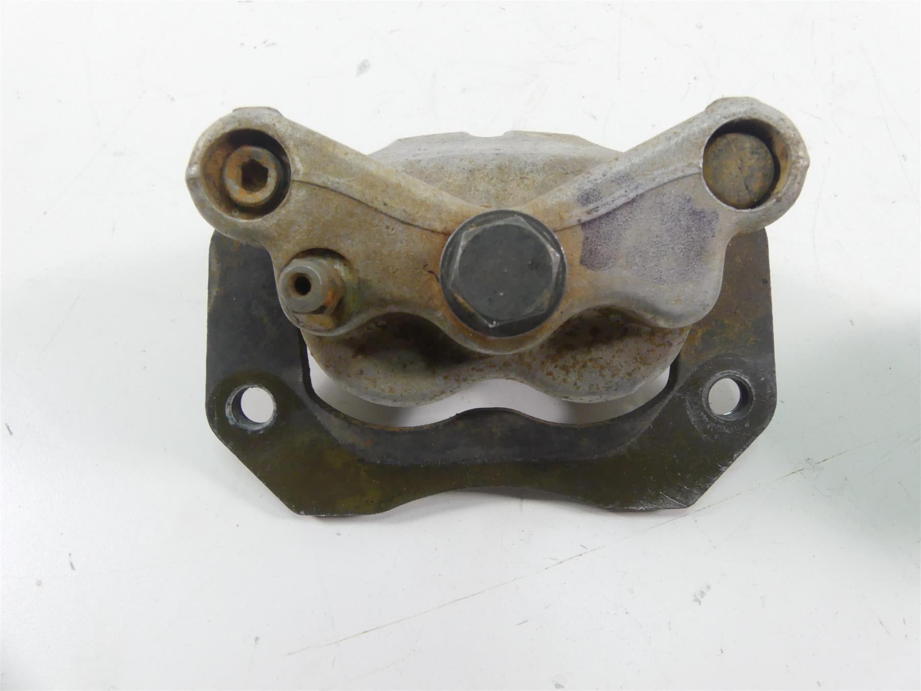 2018 Polaris General 1000 EPS Rear Brake Caliper Set 1912786 1912787 {{ shop.shopifyCountryName }} - Mototech271
