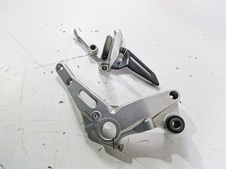 2015 Ducati Panigale 1299 S Left Footpeg & Frame Holder 8291E061AA 82424631AA {{ shop.shopifyCountryName }} - Mototech271