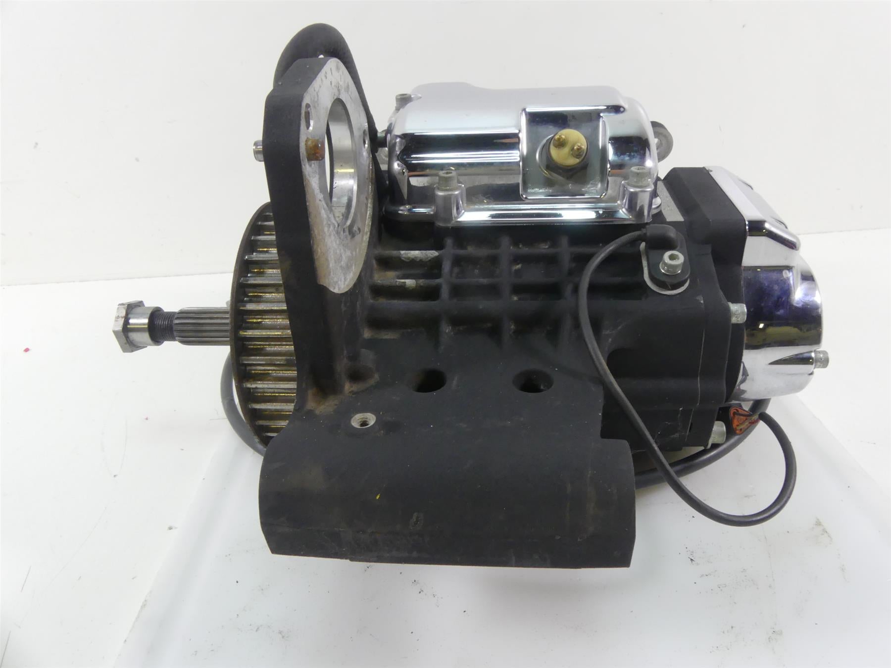 2004 Harley Softail FLSTFI Fat Boy 5-Speed Transmission Gear Box - 31K 33007-04 {{ shop.shopifyCountryName }} - Mototech271