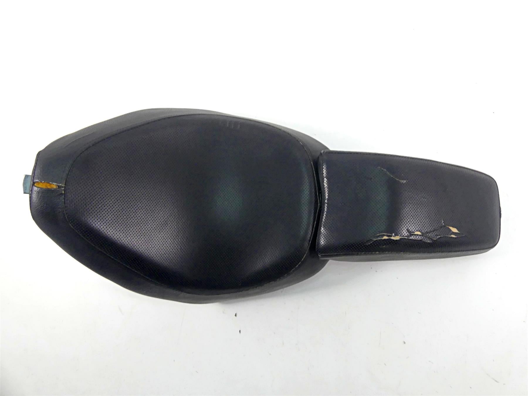 2011 Harley Softail FXS Blackline Duo Rider Driver Seat Saddle - Read 54168-11 {{ shop.shopifyCountryName }} - Mototech271