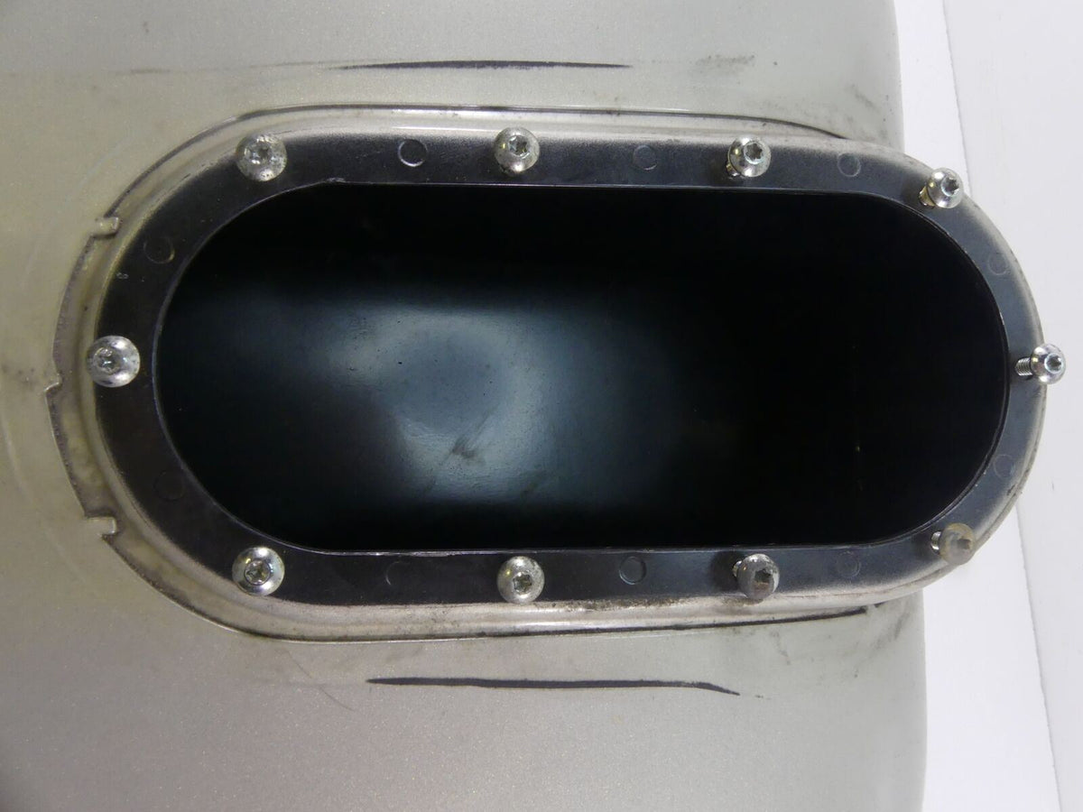 2006 Harley Touring FLHTCU SE CVO Fuel Gas Petrol Tank Reservoir - Dented 61356- {{ shop.shopifyCountryName }} - Mototech271