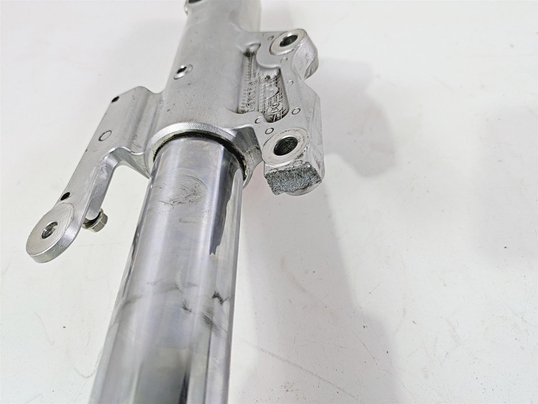 2006 Triumph Rocket 3 Straight Left Front Fork Leg Suspension - Read T2045501 {{ shop.shopifyCountryName }} - Mototech271