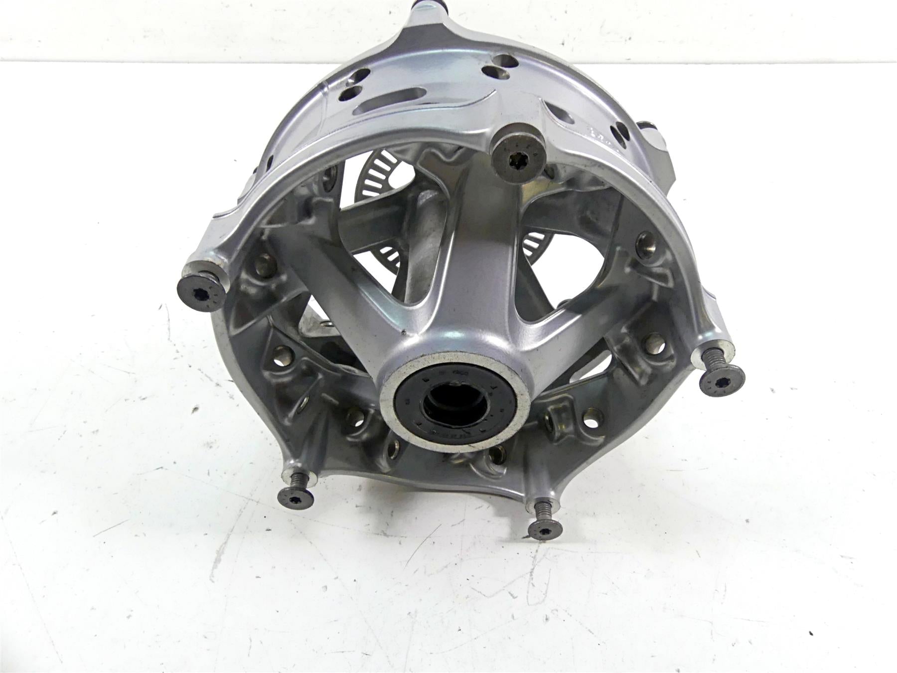 2015 BMW R1200GS GSW K50 19x3 Front Spoke Wheel Hub 36318526657 {{ shop.shopifyCountryName }} - Mototech271