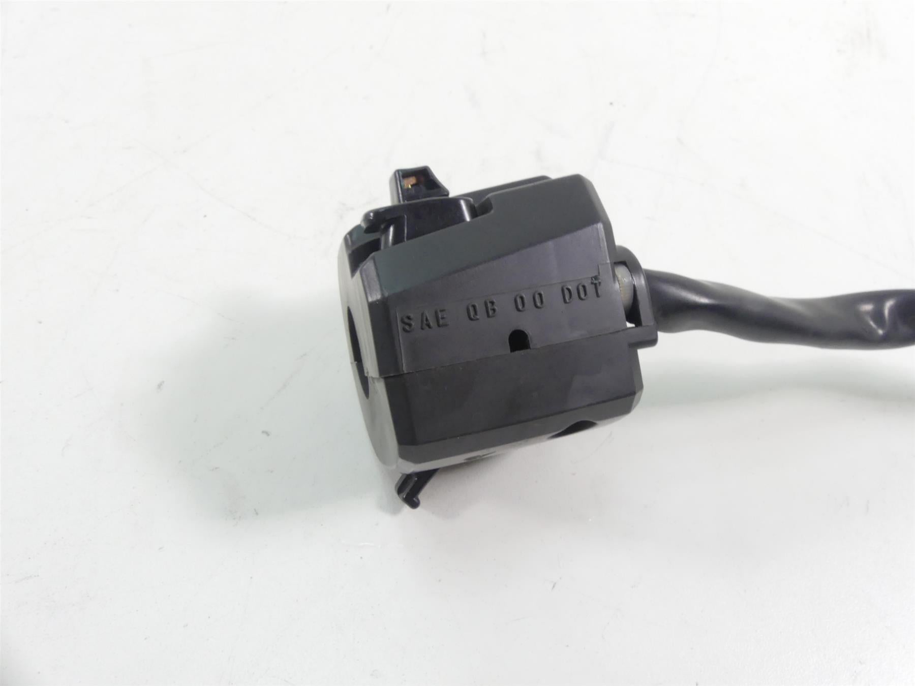 2006 Ducati Multistrada 1000S Left Hand Light Horn Control Switch 65140141A {{ shop.shopifyCountryName }} - Mototech271