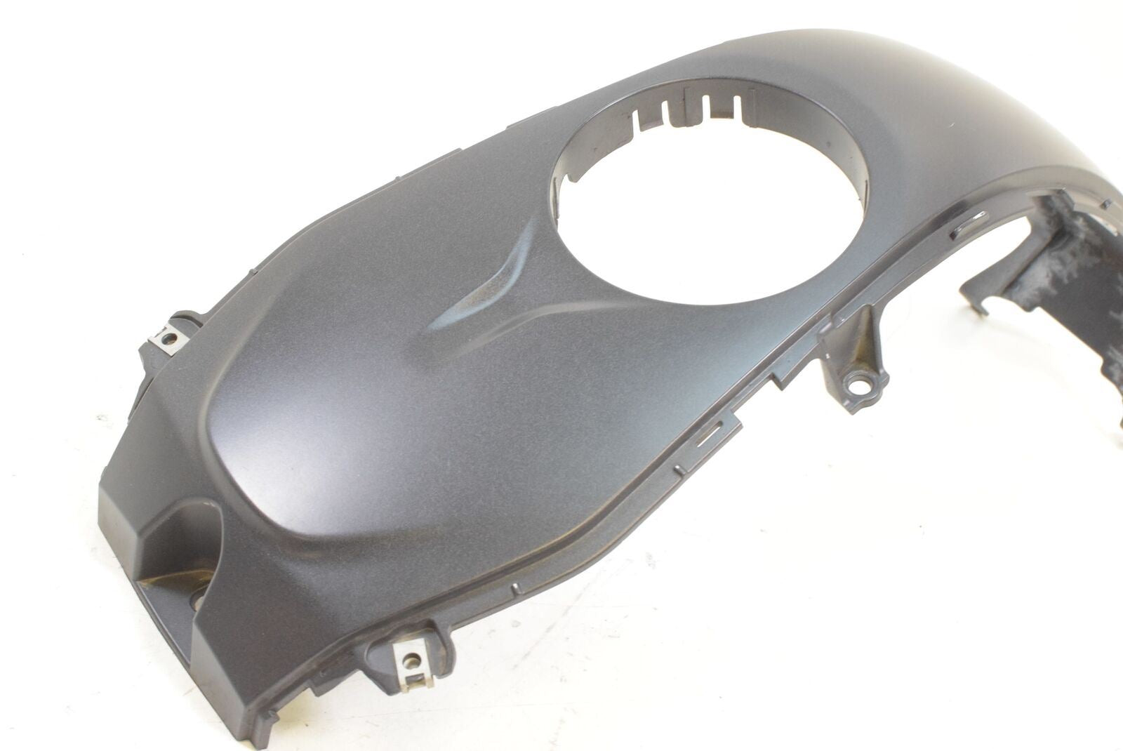 2014 BMW R1200 RT K52 Center Tank Cover Fairing Cowl 46638533557 {{ shop.shopifyCountryName }} - Mototech271