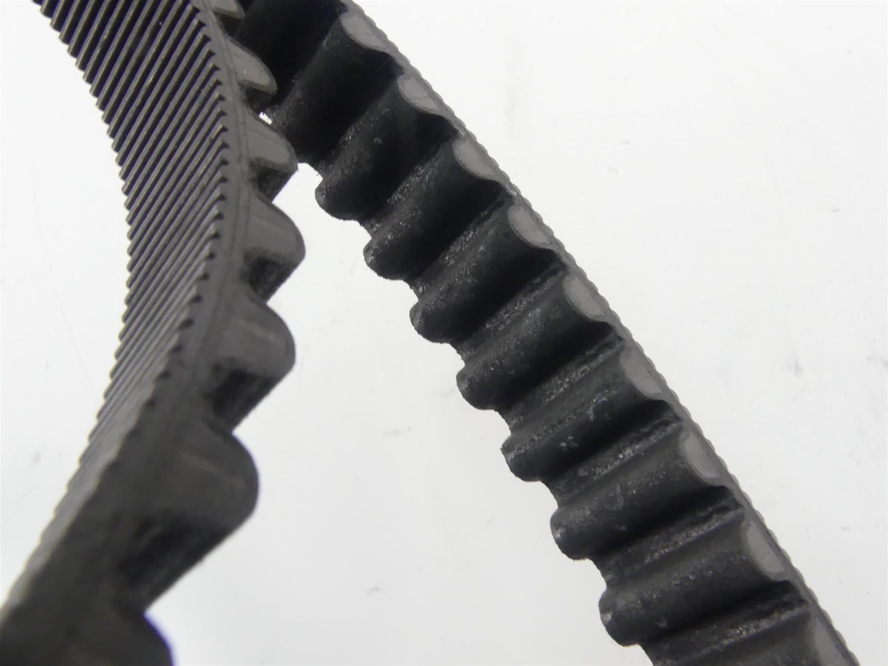 2018 Harley Sportster XL1200 Custom Rear Main Drive Belt 137T 1" 40591-07 {{ shop.shopifyCountryName }} - Mototech271